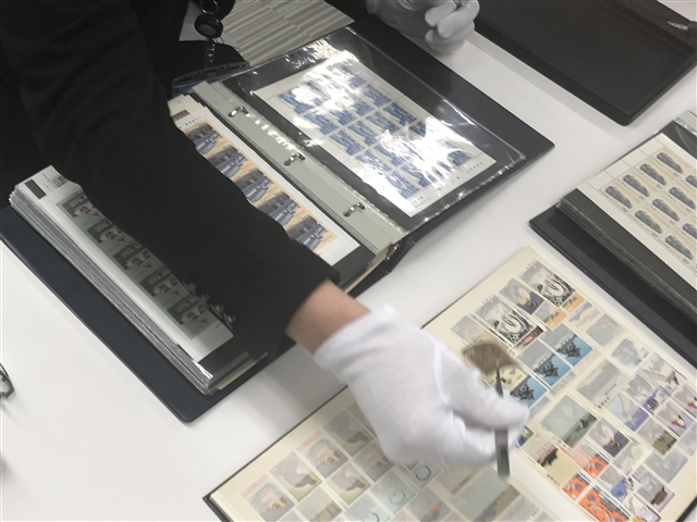 バイセルの査定員